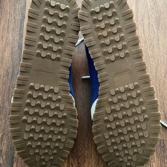 Tory Burch Navy Blue and White Sneakers - Picture 3 of 6